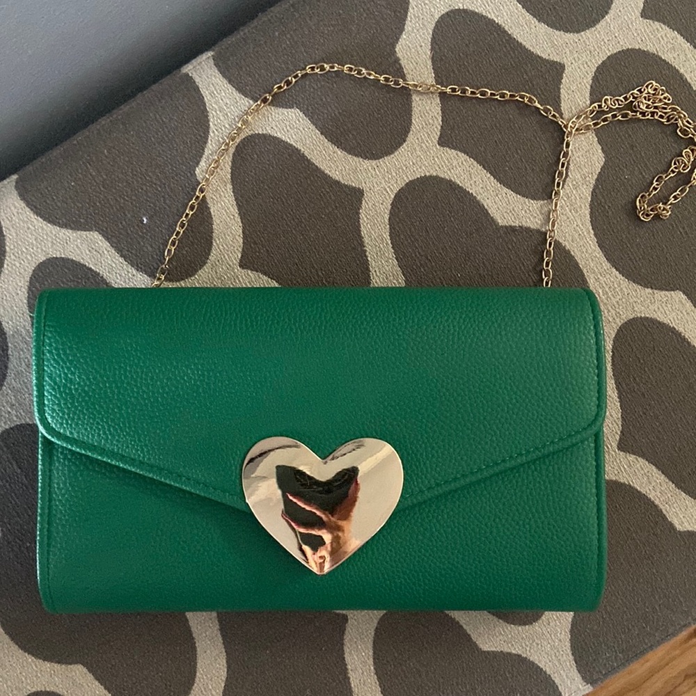 Green Clutch